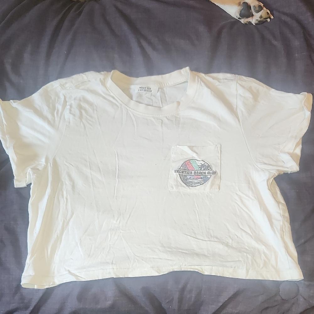 White Graphic T-Shirt Croptop